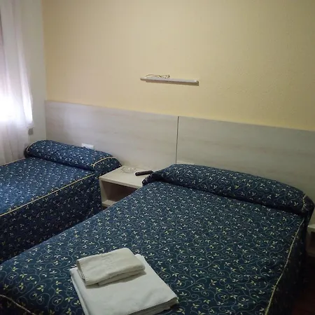 La Principal Konukevi Torrelavega